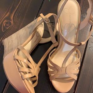 Jessica Simpson Wedges